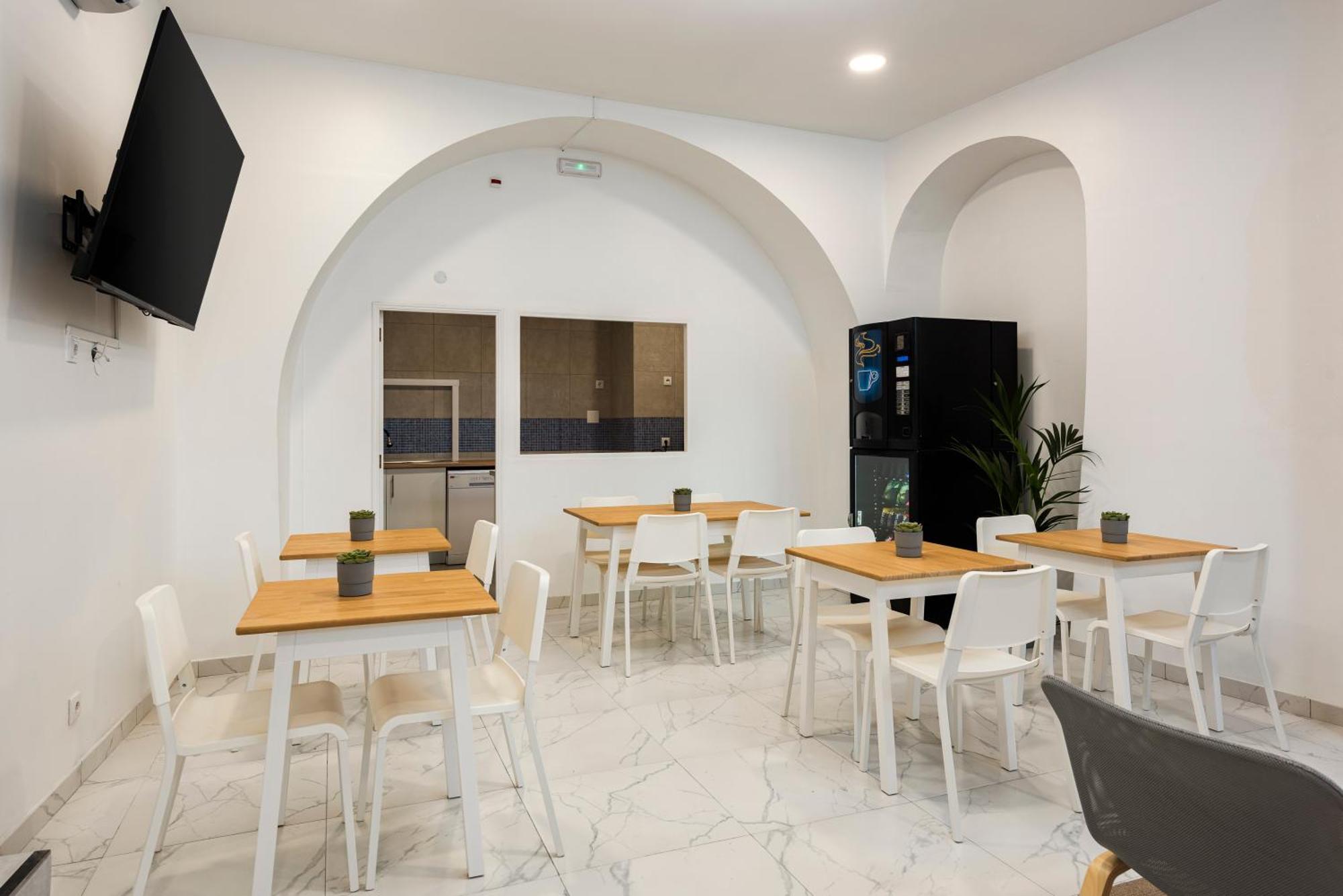 פארו Madalena Hostel E Suites מראה חיצוני תמונה